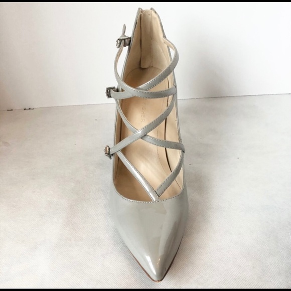 Marc Fisher light gray patent leather heels - Picture 3 of 8